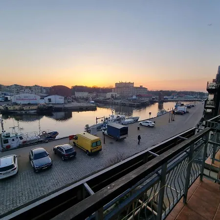 Apartments Bulwar Portowy Ustka Exterior photo